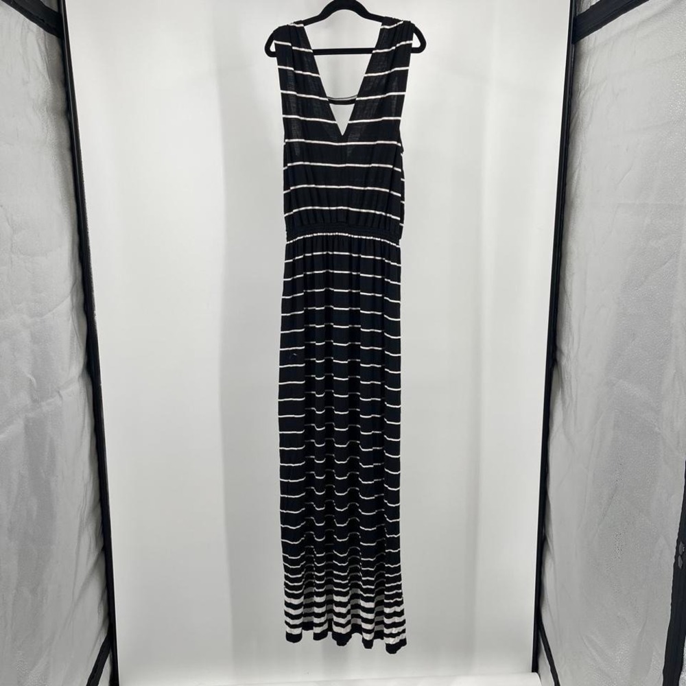 Max Studio Striped Maxi Dress Black V Neck Small Sleeveless Gothic Summer Casual